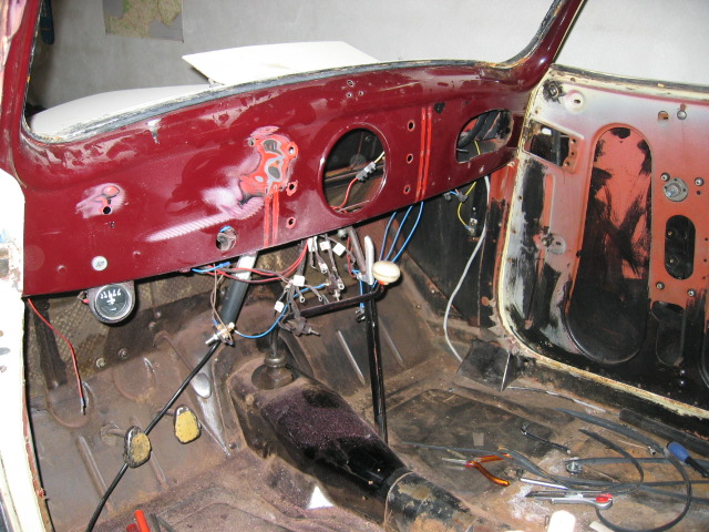 Restauration de la 202 cab. 1939 de Claude